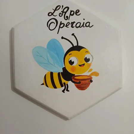 Guest house B&bees